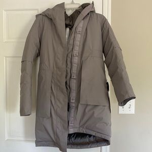 lululemon winter warrior parka